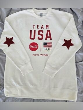 Coca Cola White Crewneck Sweatshirt with Red USA Graphics 2XL
